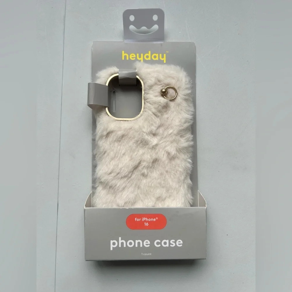Alpine iPhone 16 Fur Case